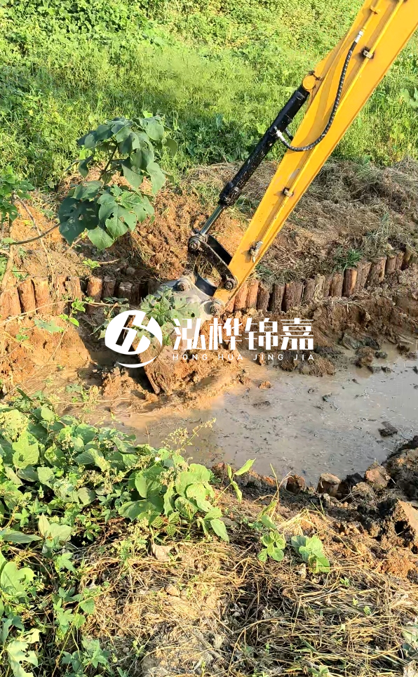 德州河道清淤專業(yè)施工-打完松木樁后為何需要立即清理淤泥？